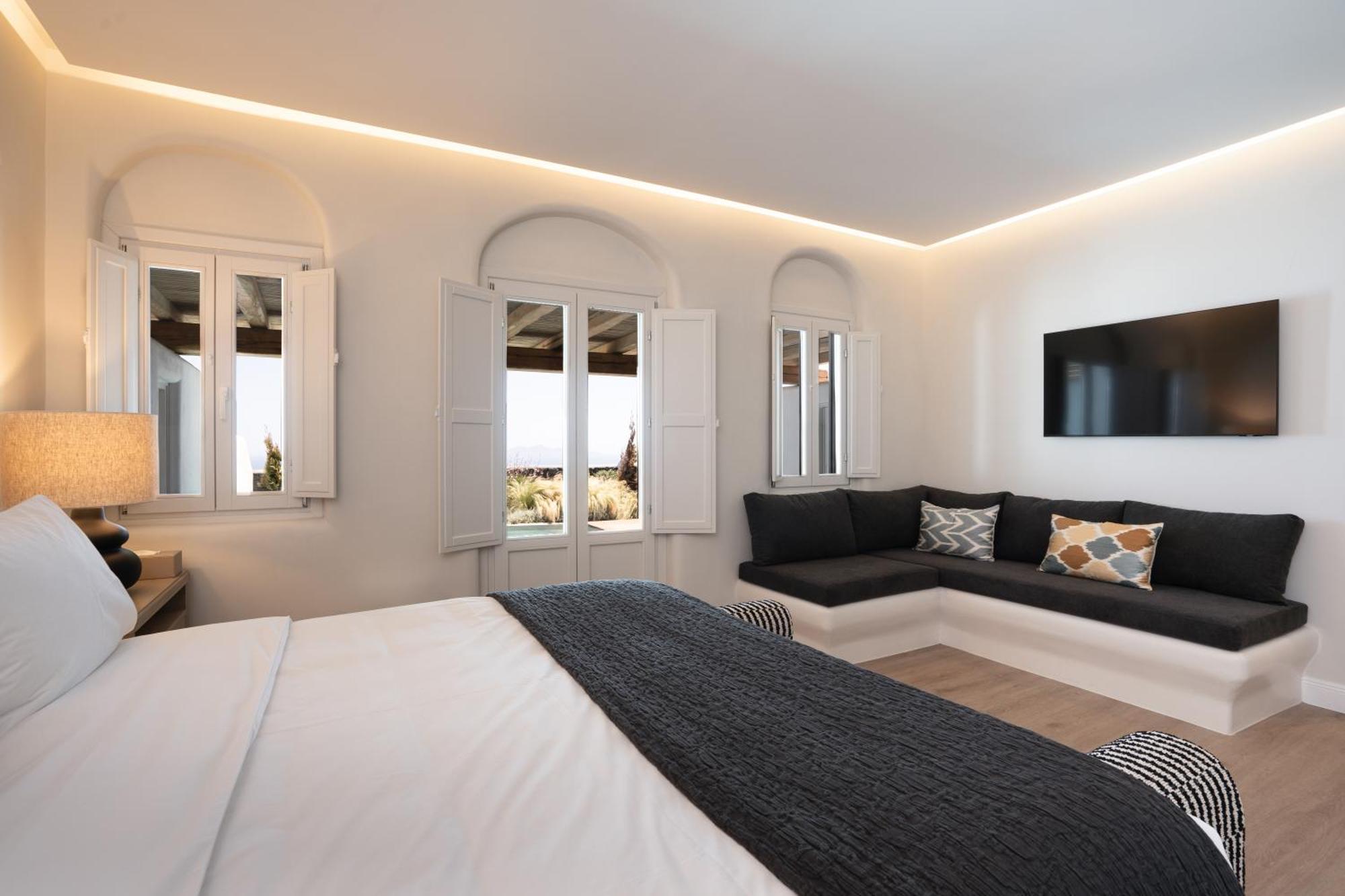 Nero Suites By Nomee Hospitality Group Imerovigli  Exterior foto