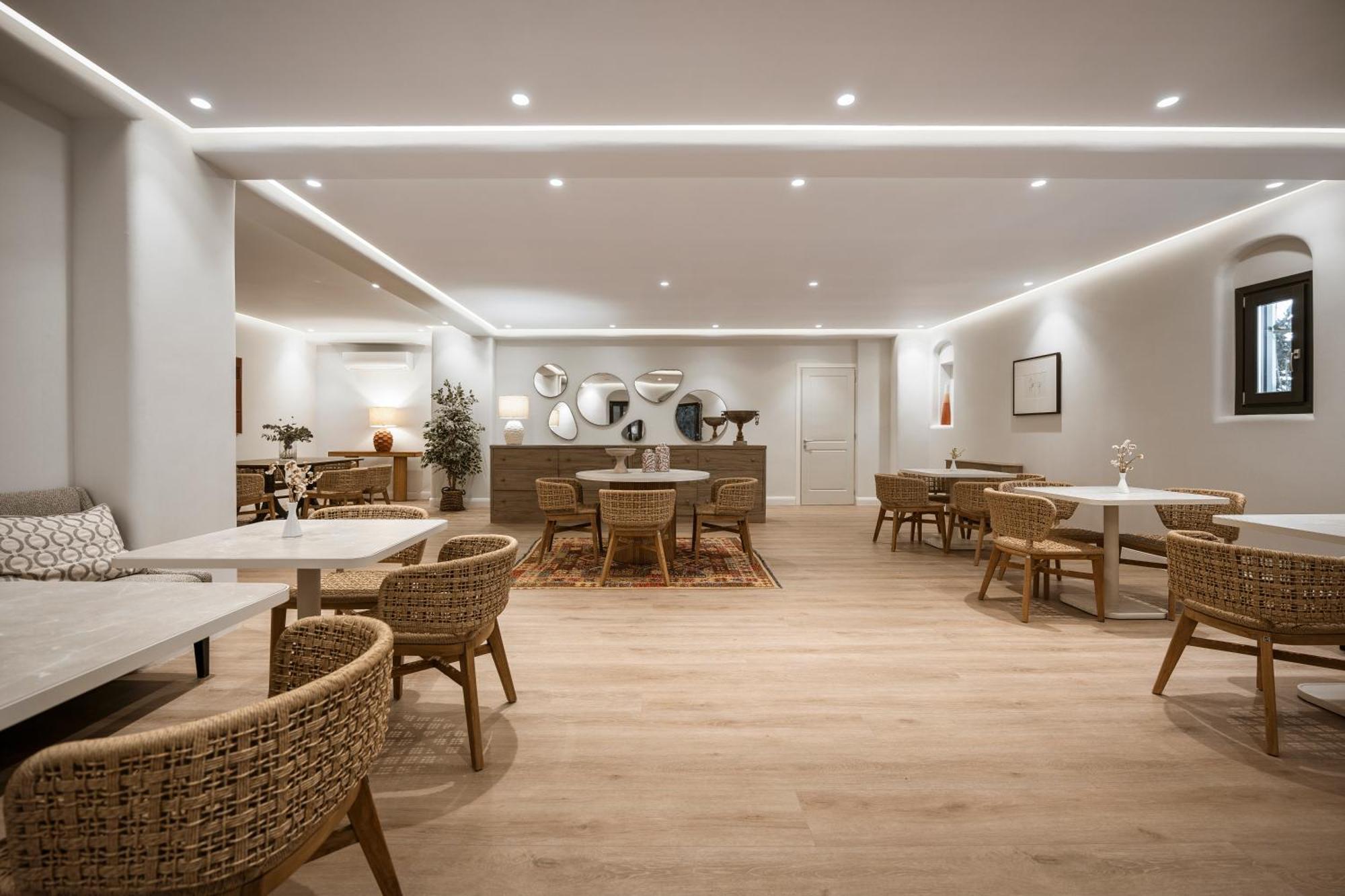 Nero Suites By Nomee Hospitality Group Imerovigli  Exterior foto